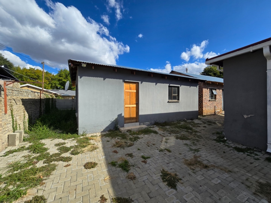 7 Bedroom Property for Sale in Bethlehem Free State